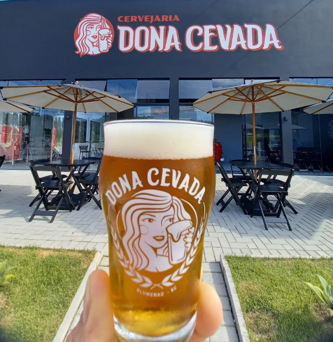 Fachada da cervejaria Dona Cevada